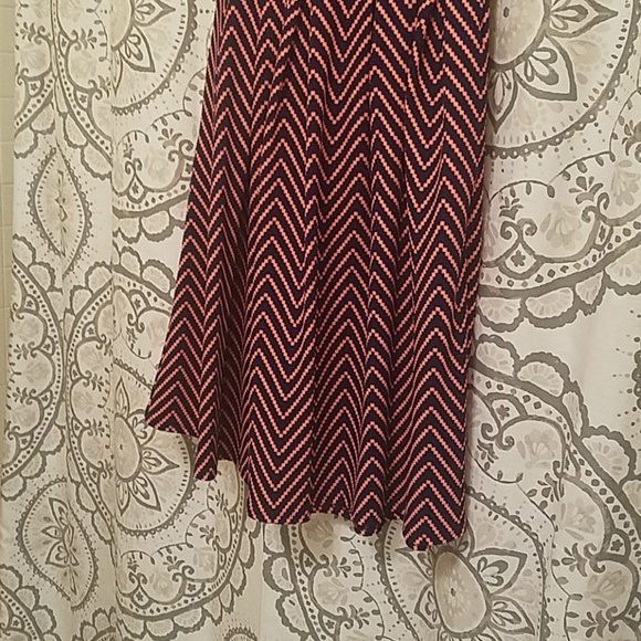 Chevron Amelia Dress - Picture 2 of 6